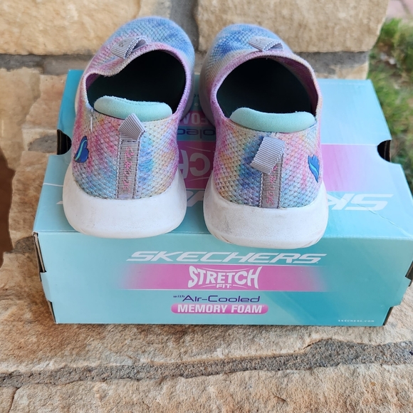 Skechers Size 11 Toddler- Tie-Die Groovy Mint Color - Picture 5 of 5